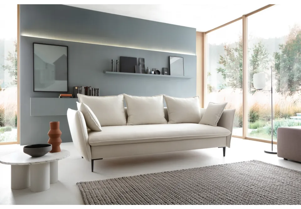 GLOSSY sofa